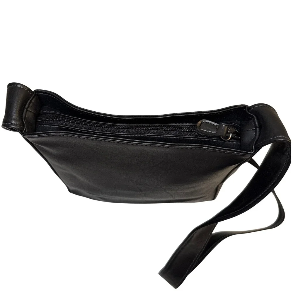 Giannini Black Faux Leather Crossbody Shoulder Bag‎ With Zipper Pocket - Picture 5 of 8